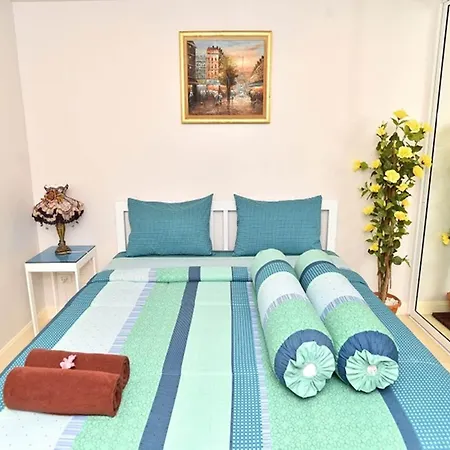 Parvena Hotel